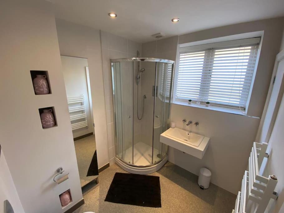The Granary, Lovely Townhouse In Central Stamford Esterno foto