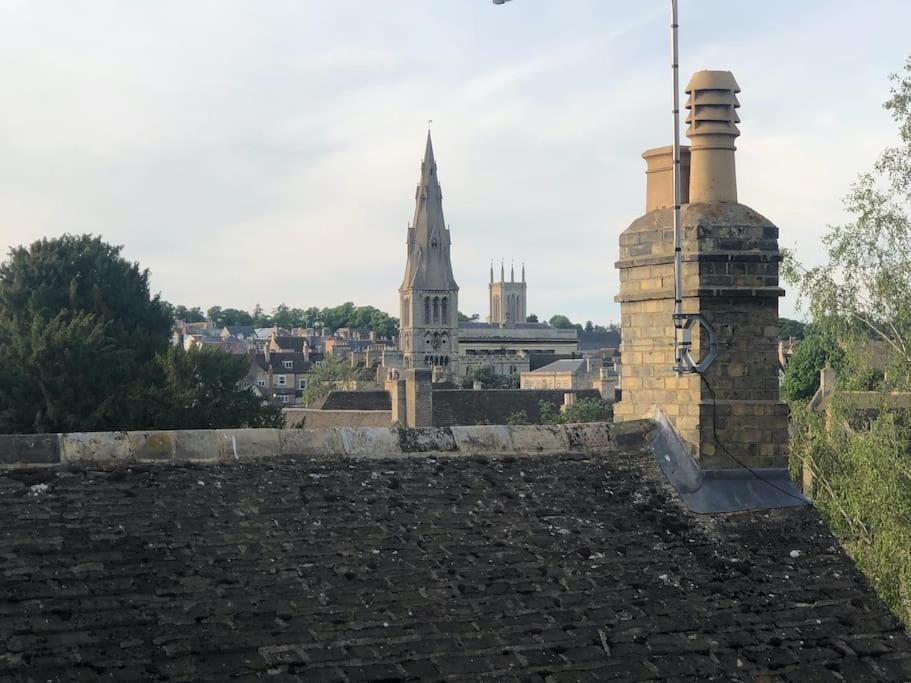 The Granary, Lovely Townhouse In Central Stamford Esterno foto
