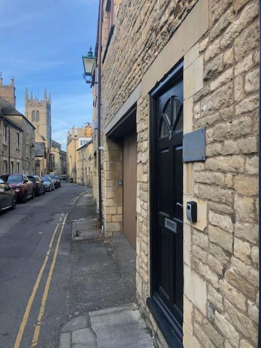 The Granary, Lovely Townhouse In Central Stamford Esterno foto